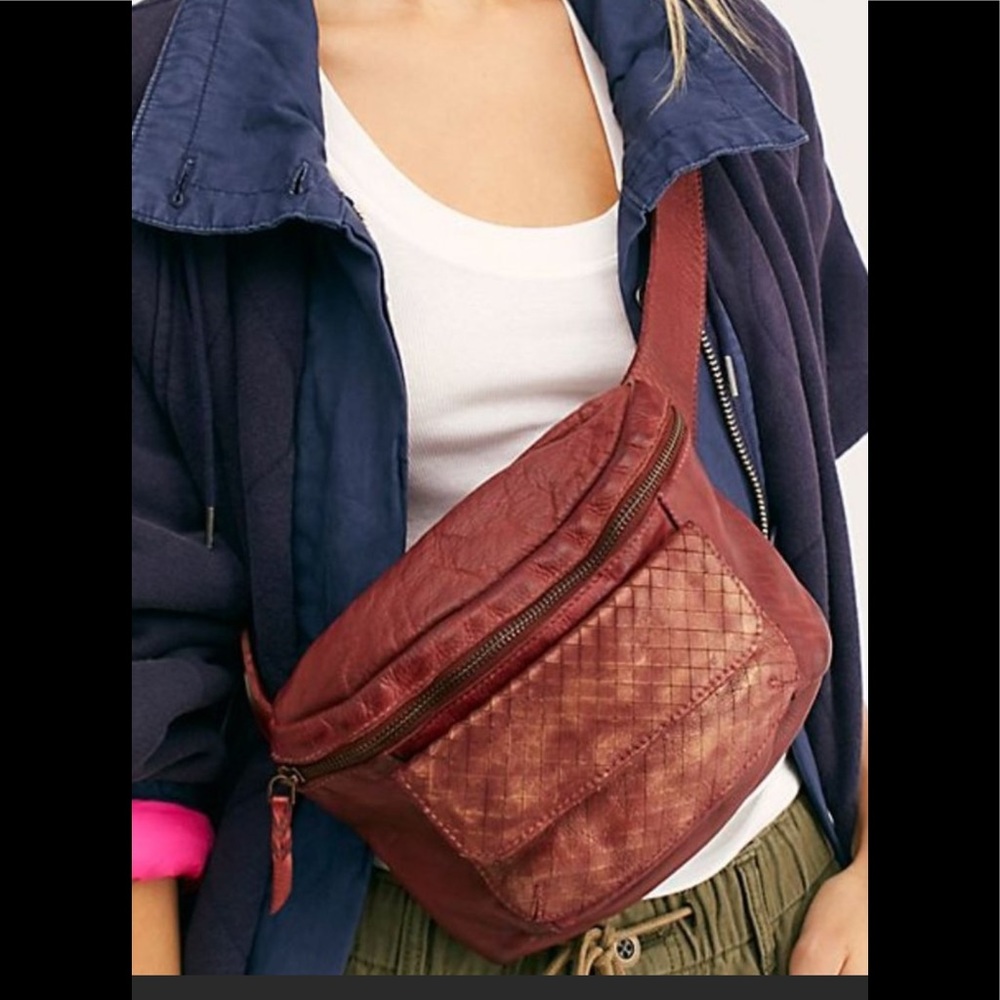 FREE PEOPLE Corrine snake print leather sling bag Wine NWT